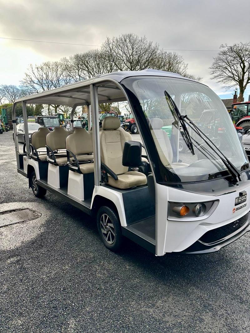 EZGO SHUTTLEBUS 14